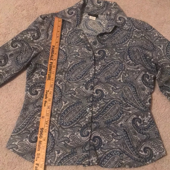 ⭐️3 for $15⭐️ B.Moss Paisley Blouse - Picture 4 of 11